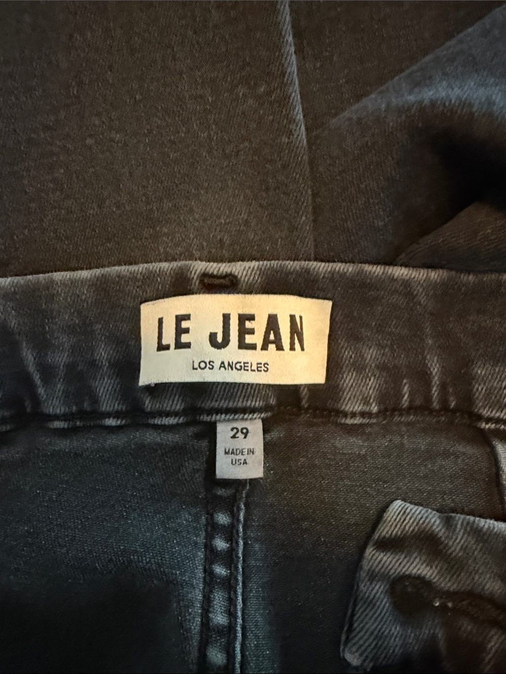 High-Rise Wide Leg Jeans in Dark Blue - Picture 3 of 3
